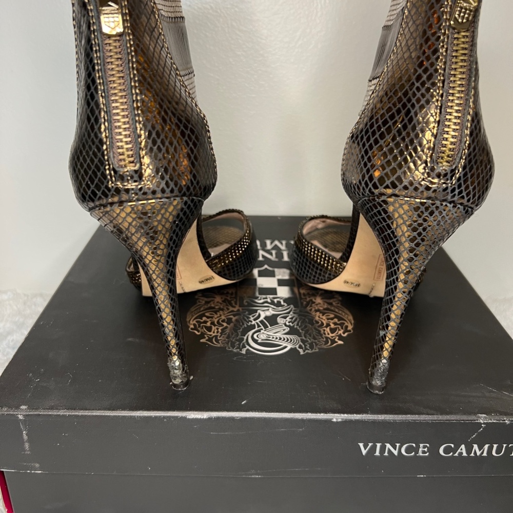 Vince Camuto Bronze Heels - Picture 4 of 5